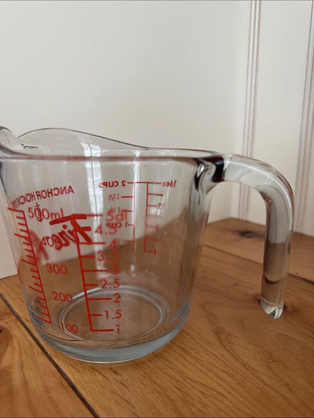 Anchor Hocking Clear Glass Measuring Cup with Red Graphics